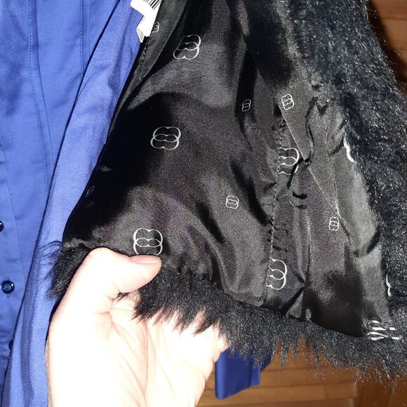 Y2K Le Château Blouse & Black Faux-Fur Vest from Costa Blanca. - Picture 13 of 16